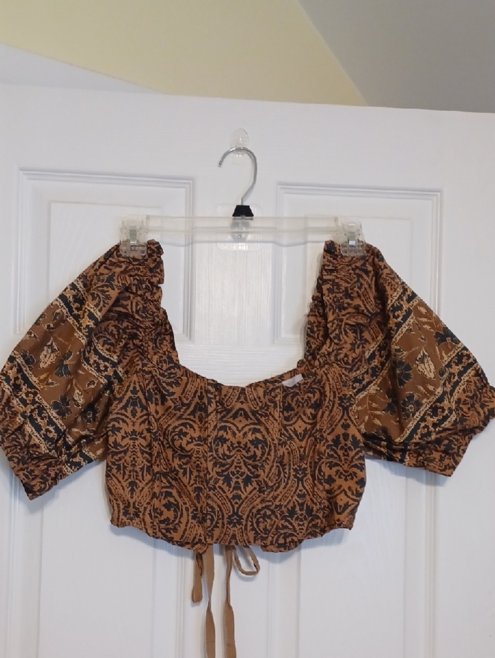 Olivaceous Sz M, Corset Top Brown and Black Baroque Pattern Puff Sleeve.